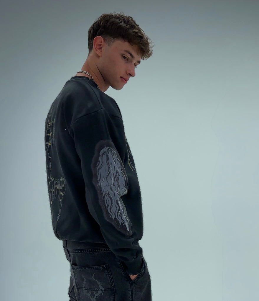 UMBRARELIC REFLECTIVE SWEATER